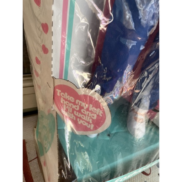 Vintage 1987 Lovee Doll Brunette Hair Wendy Companion 32" Fashion Walker NOS - Picture 4 of 16